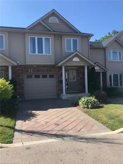 1625 PURSER Street 32, London East, ON N5V 0A7