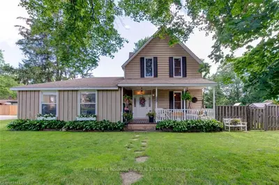 267 RAPLEY Road, Strathroy-Caradoc, ON N7G 3E5