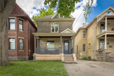 352 CENTRAL Avenue, London East, ON N6B 2E2
