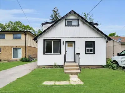 43 BEAUFORT Street, London North, ON N6G 1A6