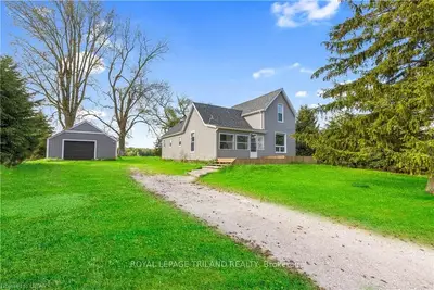 8848 Falconbridge Drive, Strathroy-caradoc, On N0l 1w0
