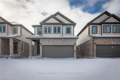 4418 S LISMER Lane, London South, ON N6L 0A5