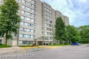 570 PROUDFOOT Lane 208, London North, ON N6H 4Z1