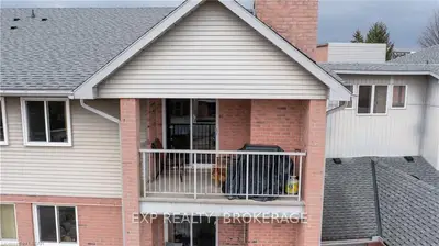136 CONWAY Drive 30, London South, ON N6E 3N1