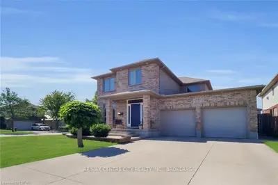 1777 KYLE Court, London North, ON N6G 0A6