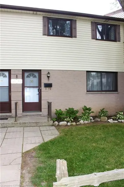 825 DUNDALK Drive 50, London South, ON N6C 3V6