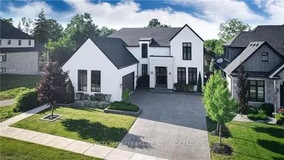120 CARNEGIE Lane, London South, ON N6C 0A9