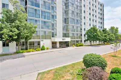 127 BELMONT Drive 808, London South, ON N6J 4J7