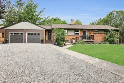 872 DEARNESS Drive, London South, ON N6E 1N5