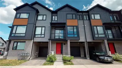 819 KLEINBURG Drive 7, London North, ON N5X 0N6