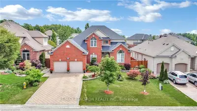 1294 SHORE Road, London South, ON N6K 4Z7