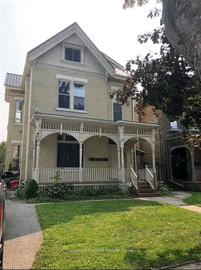 303 WOLF Street 1, London East, ON N6B 2B4