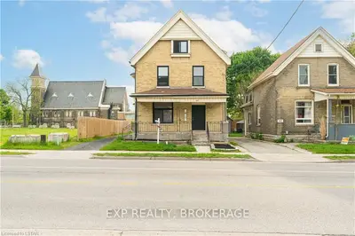 427 QUEBEC Street, London East, ON N5W 3Y2