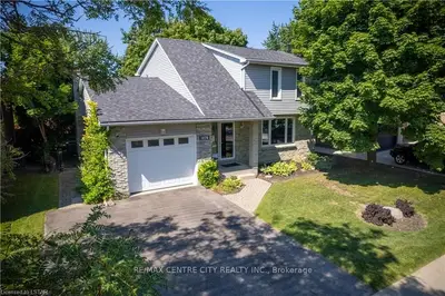 1076 QUINTON Road, London North, ON N6H 4R1