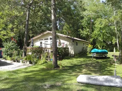 6340 WILLIAM-MILLIKEN Road, Kettle Point 44, ON N0N 1J1