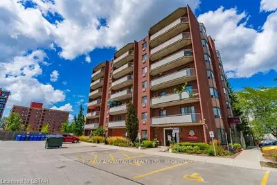 75 HUXLEY Street 504, London South, ON N6J 4W7