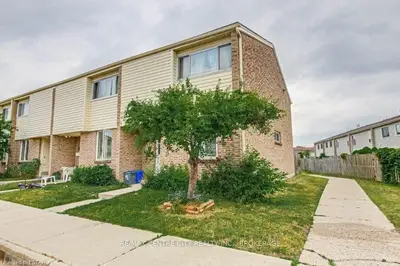 700 OSGOODE Drive 122, London South, ON N6E 2H1
