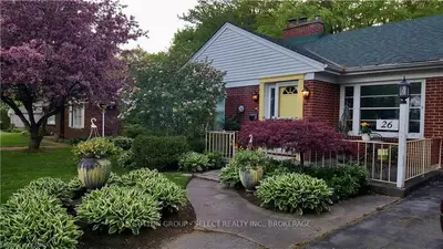 26 BRAEMAR Crescent, London North, ON N6H 2X1