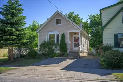 6 Josephine Street, London South, ON N5Z 3N6