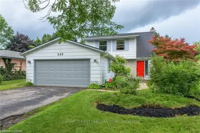 249 EDGEHILL Crescent, London North, ON N6G 2T6