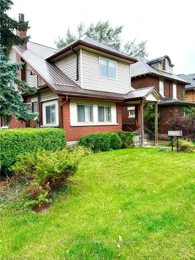 241 RIDOUT Street S, London South, ON N6C 3Y3