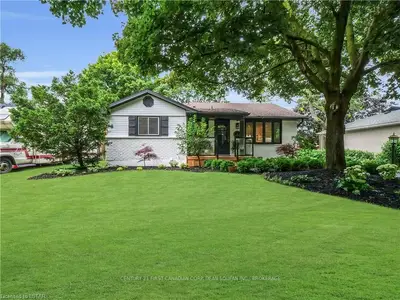 84 WESTBURY Avenue, London South, ON N6J 3G1