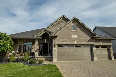 447 MACDONALD Street, Strathroy-Caradoc, ON N7G 0B2