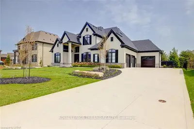 1938 KILGORMAN Way, London South, ON N6K 0G6