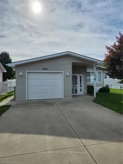 20A MILLER Street, Strathroy-Caradoc, ON N7G 1A6