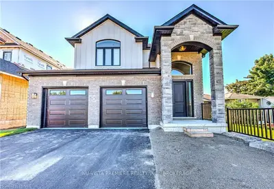 1574 BENJAMIN Drive, London East, ON N5V 5J5