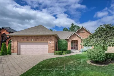 40 FITZWILLIAM Boulevard, London North, ON N6H 5H9