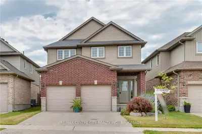 600 BLACKACRES Boulevard, London North, ON N6G 0H9