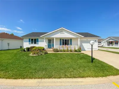 5700 BLACKWELL Side Road 379, Sarnia, ON N7W 1B7