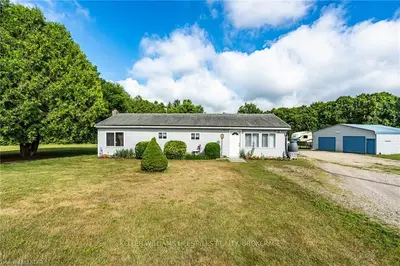 805 COLONEL TALBOT Road, Norfolk County, ON N4G 4G9