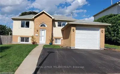 49 Anderson Street, Woodstock, On N4s 8x3