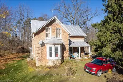 7008 Glendon Drive, Strathroy-caradoc, On N0l 1t0