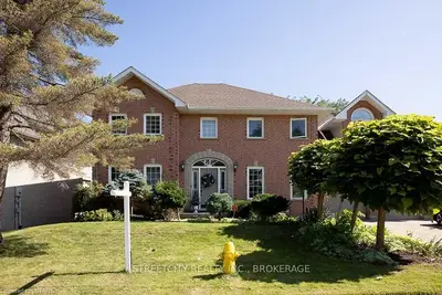 202 Ambleside Drive, London North, ON N6G 4P5