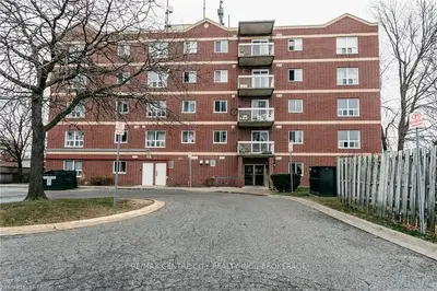 626 FIRST Street 202, London East, ON N5V 2A2