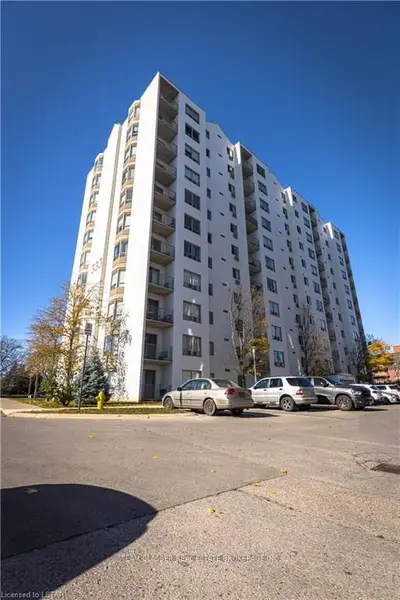333 COMMISSIONERS ROAD W Road W 501, London South, ON N6J 4X7