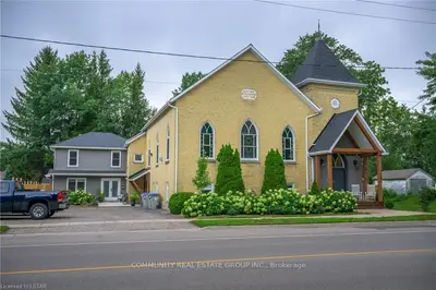 22397 ADELAIDE Road 3, Strathroy-Caradoc, ON N0L 1W0