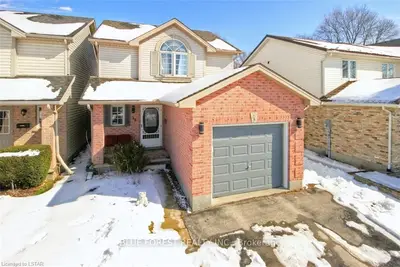 48 TANOAK Drive, London North, ON N6G 5A1