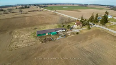 7003 Longwoods Road, Strathroy-caradoc, On N0l 1t0