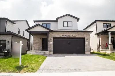 289 MIDDLETON Avenue, London South, ON N6L 0E9