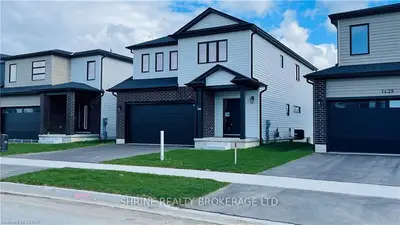 1433 TWILITE Boulevard UPPER, London North, ON N6G 3R5