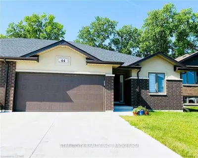 44 CHURCHILL PARK Road, Chatham-Kent, ON N7M 0R8