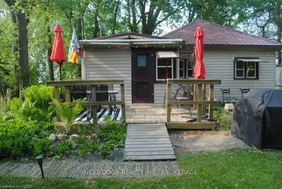 303 ERIE Boulevard, Norfolk County, ON N0E 1M0