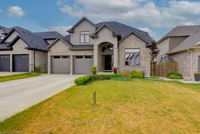 1111 COATES Lane, London North, ON N6G 0S4