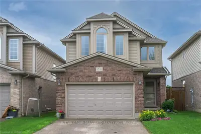 1531 GREEN GABLES Road, London South, ON N6M 0A6