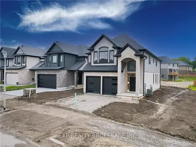 1754 Owen Lane, London North, ON N6H 5M5