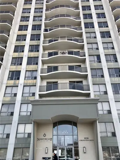 1030 CORONATION Drive 1401, London North, ON N6G 0G5